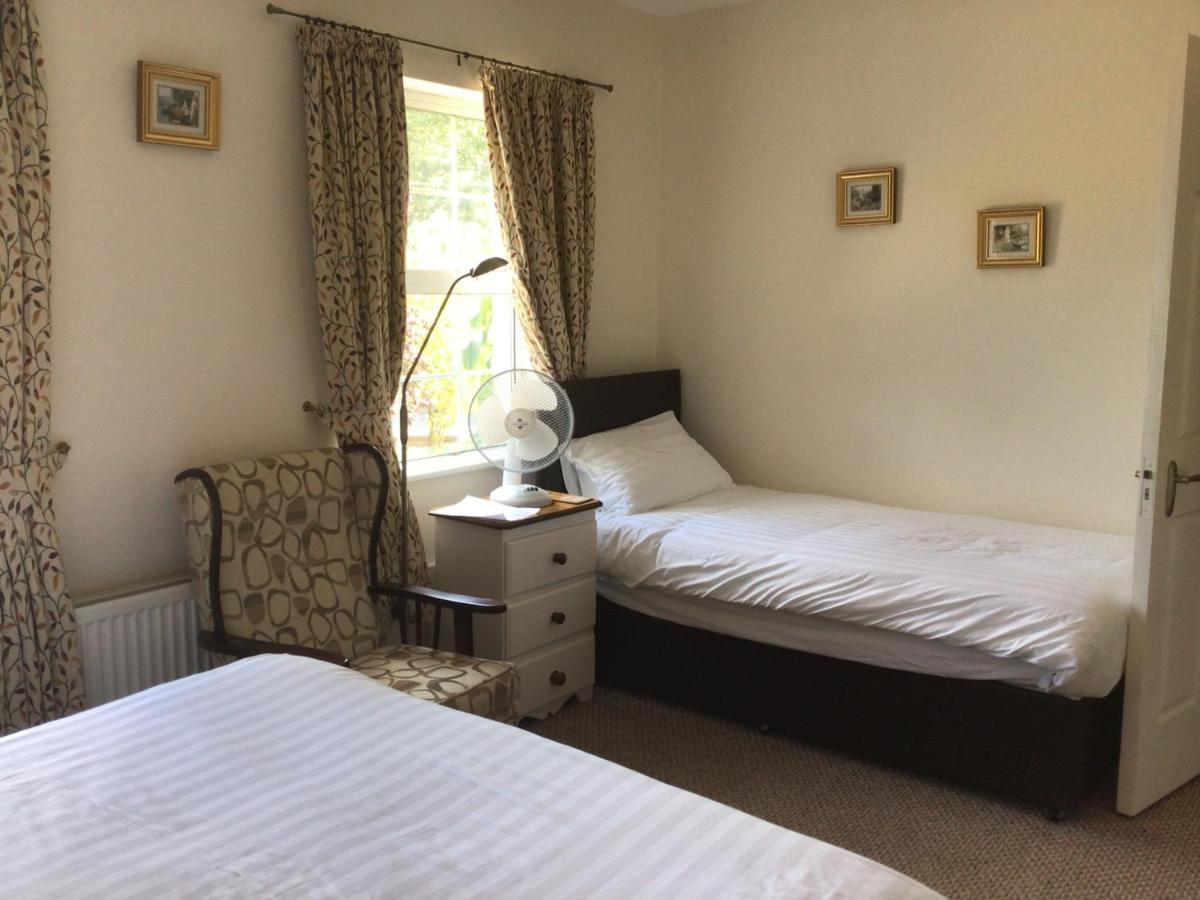 Orchard Grove Bed & Breakfast R21Rc58 Bagenalstown Bagian luar foto