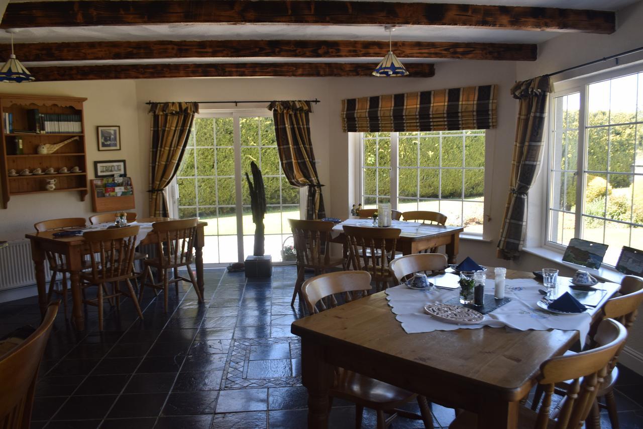 Orchard Grove Bed & Breakfast R21Rc58 Bagenalstown Bagian luar foto
